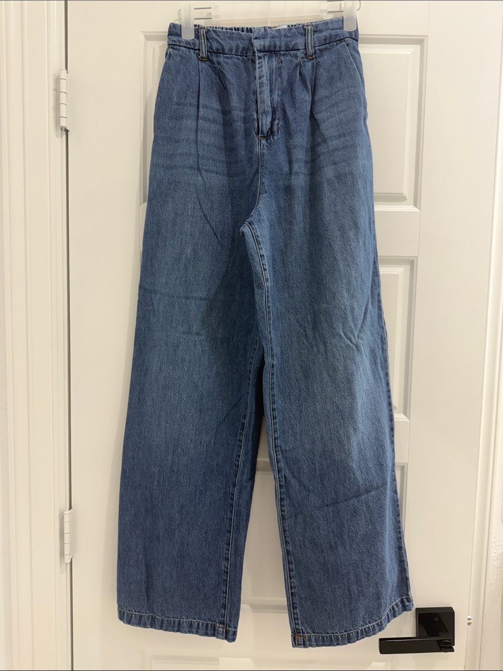 love, Fire Relaxed Straight-Leg Jeans in Medium Blue